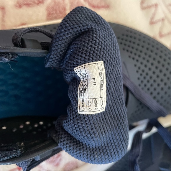 CROCS literide Navy Sneakers - Picture 5 of 5